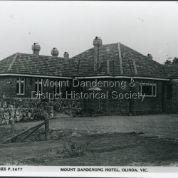 Rose Series Postcard number 3677: Copy of Rose Series postcard #3677 showing Mount Dandenong Hotel c1935