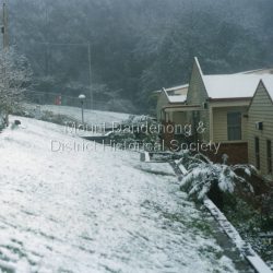 Snow at Mount Dandenong Primary School 5th September 1995. Snow lasted 3 days.