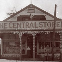 Central Store Olinda was built by Joseph Gutmann c1914. The store was destroyed by fire in 1939.