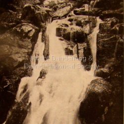 Photo, copied from the Tourists' Guide to the Dandenong Mountains (1904)