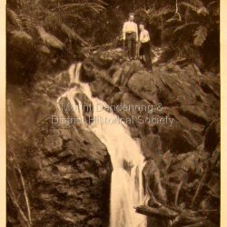 Photo, copied from the Tourists' Guide to the Dandenong Mountains (1904)